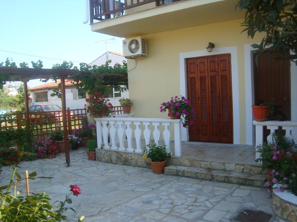 Apartment Victoria Agios Georgios  Exterior foto